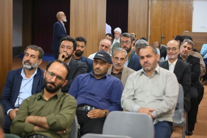 تصاویر/  دیدار تشکل های دینی و هیات مذهبی مازندران با نماینده ولی فقیه در استان