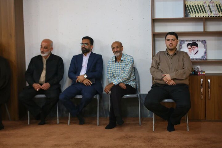 تصاویر/  دیدار تشکل های دینی و هیات مذهبی مازندران با نماینده ولی فقیه در استان