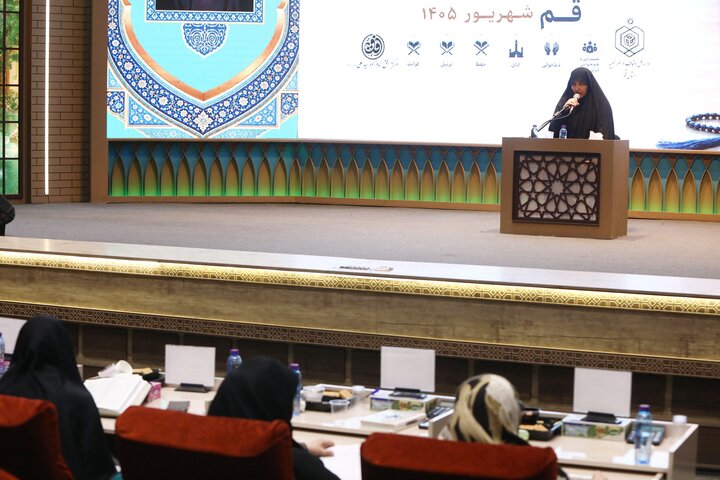 تصاویر/ طنین آیات الهی در گود جامع قرآن؛ آغاز چهل و نهمین دوره مسابقات سراسری قرآن کریم استان قم