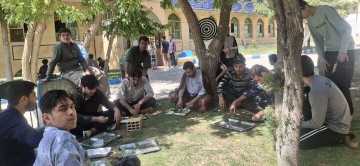 تصاویر/ اردوی علمی تربیتی طلاب استان بوشهر در یاسوج