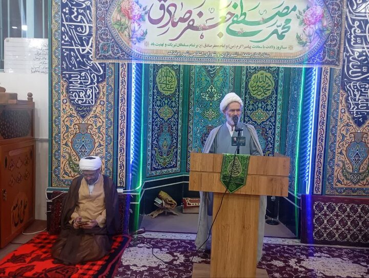 تصاویر/برپایی جشن میلاد پیامبر اکرم (ص)و امام جعفر صادق (ع) در زرندیه