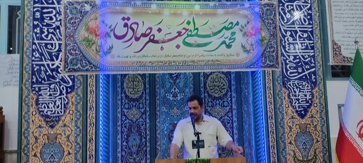تصاویر/برپایی جشن میلاد پیامبر اکرم (ص)و امام جعفر صادق (ع) در زرندیه