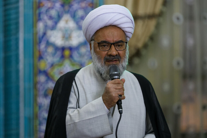 تصاویر | حضور نماینده ولی فقیه در استان آذربایجان شرقی در مسجد امام خمینی (ره) شهرک یاغچیان تبریز