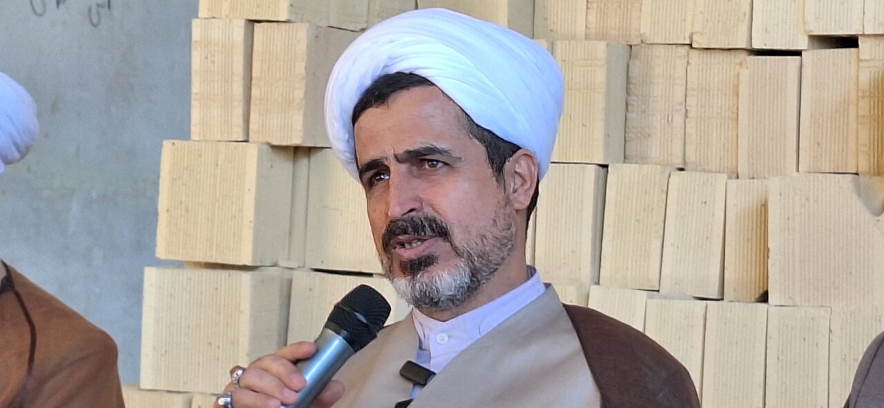 موقوفات باید در مسیر نیت واقف و خدمت به مردم هزینه شوند