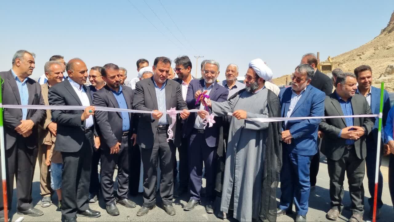 مسئولان در کارشان صادق، دلسوز و دغدغه مند باشند/افتتاح طرح 28 عمرانی و خدماتی بخش نیاسر درهفته دولت+تصاویر