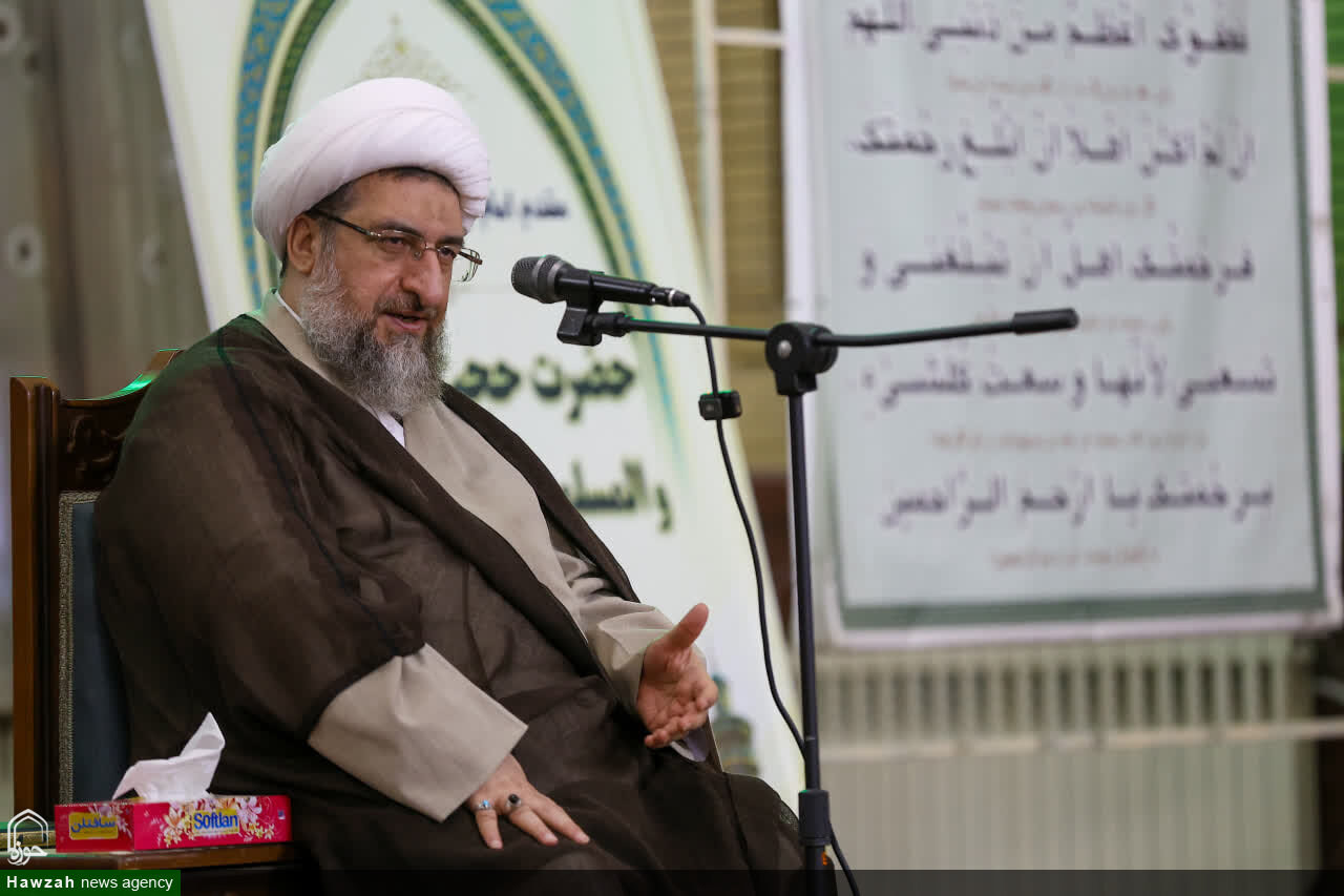 انقلاب اسلامی پرچمدار احیای دین و مکتب اهل‌بیت(ع) در جهان است