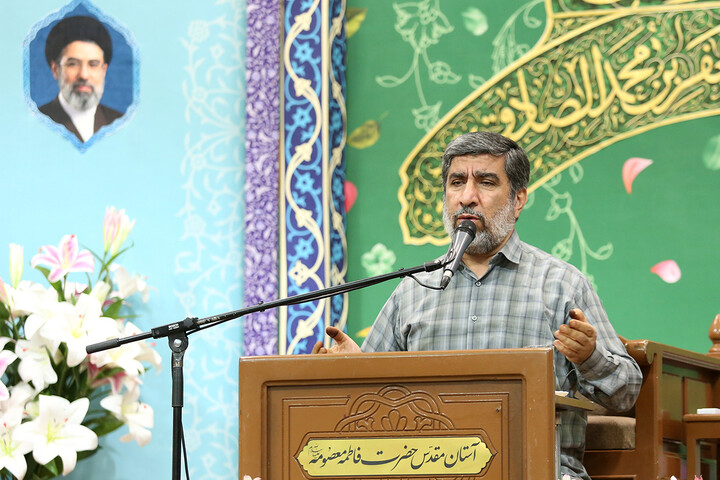 تصاویر/ بزرگداشت دولتمردان شهید در حرم مطهر بانوی کرامت