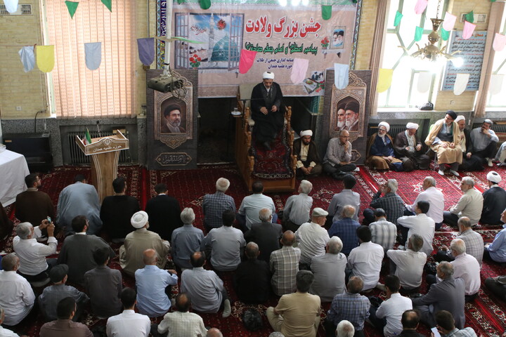 تصاویر/ جشن میلاد پیامبر اکرم (ص) و امام صادق(ع) در مسجد مدرسه علمیه همدان
