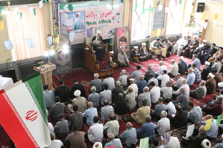 تصاویر/ جشن میلاد پیامبر اکرم (ص) و امام صادق(ع) در مسجد مدرسه علمیه همدان