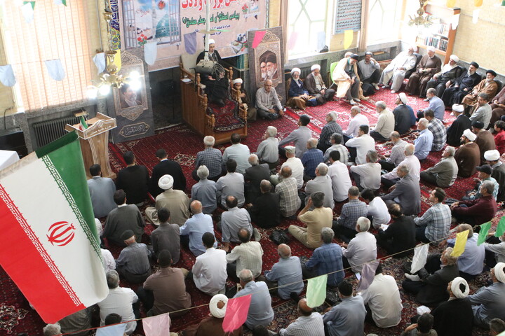 تصاویر/ جشن میلاد پیامبر اکرم (ص) و امام صادق(ع) در مسجد مدرسه علمیه همدان