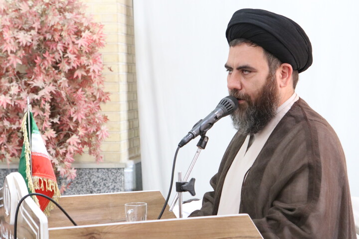 تصاویر/ جشن میلاد پیامبر اکرم (ص) و امام صادق(ع) در مسجد مدرسه علمیه همدان