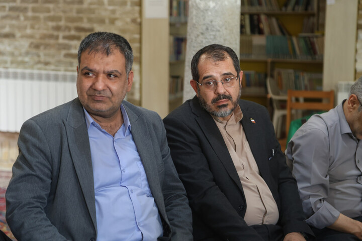تصاویر / تجلیل از دست اندرکاران و عوامل اجرائی اجلاسیه روز جهانی مسجد درهمدان