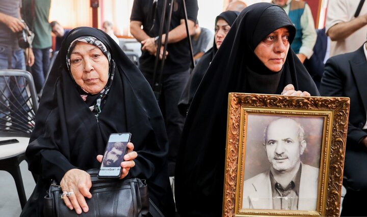 تصاویر/ نشست «ایران قربانی تروریسم؛ روایت داغ‌های ماندگار»