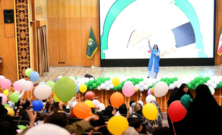 تصاویر/ جشن هیئت کودکان به مناسبت میلاد پیامبر(ص)