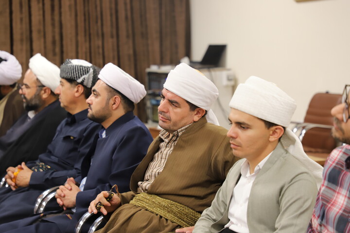 تصاویر/دیدار کاروان وحدت روحانیون شیعه و اهل‌سنت با نماینده ولی‌فقیه در استان کردستان