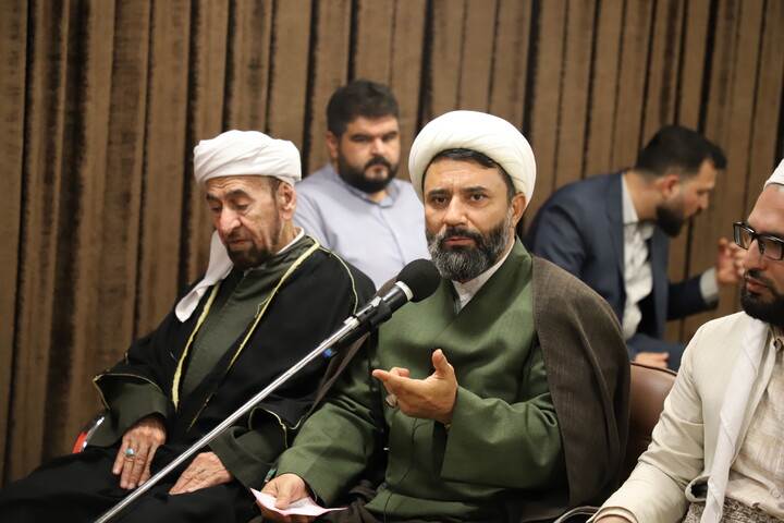 تصاویر/دیدار کاروان وحدت روحانیون شیعه و اهل‌سنت با نماینده ولی‌فقیه در استان کردستان