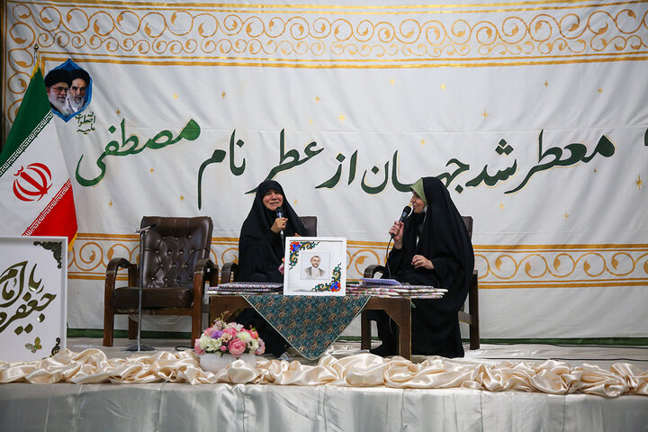 جشن بزرگ میلاد پیامبر اکرم (ص) و امام صادق (ع) با حضور پرشور ویژه خدام خواهر حرم بانوی کرامت