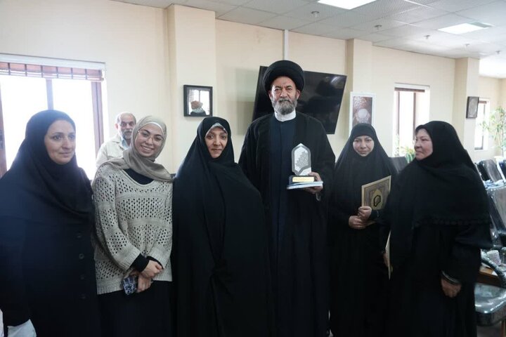 تصاویر/ اختتامیه همایش بین المللی گفتگو و مناظرات رضوی در اردبیل