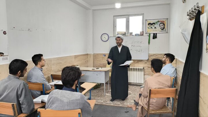 تصاویر/ آغاز سال تحصیلی مدرسه علمیه شهید امیری (ره) در بندپی بابل