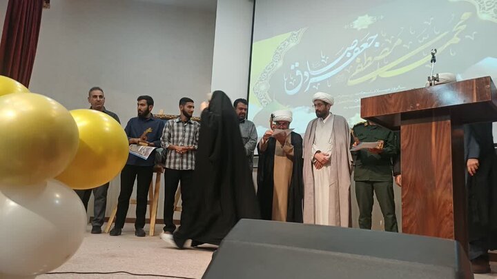 تصاویر/برگزاری جشن بزرگ «رسول مهربانی‌ها» در مامونیه