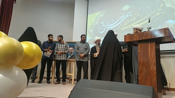 تصاویر/برگزاری جشن بزرگ «رسول مهربانی‌ها» در مامونیه
