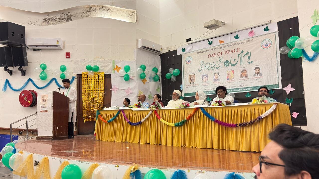 نئی دہلی میں میلادالنبی کے موقع پر یومِ امن کے عنوان سے تقریب:اسلام کی تعلیمات پر سماج کے اندر بحث و مباحثہ، وقت کی ضرورت، مقررین