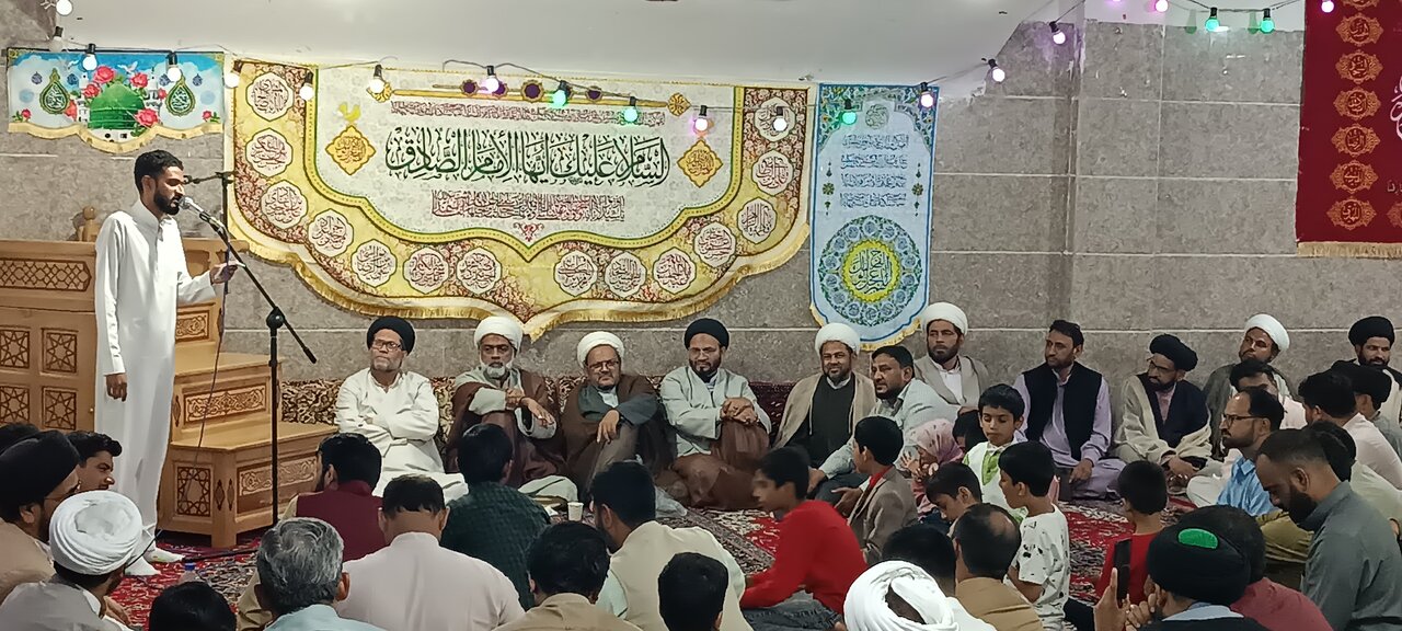 برگزاری جشن میلاد صادقین(ع) با حضور طلاب و علمای هندی مقیم قم
