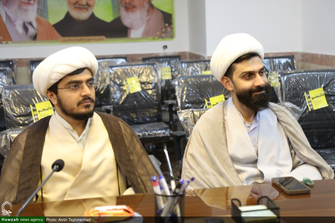 تقدیر از دست اندرکاران میثاق طلبگی ١۴٠۵ یزد