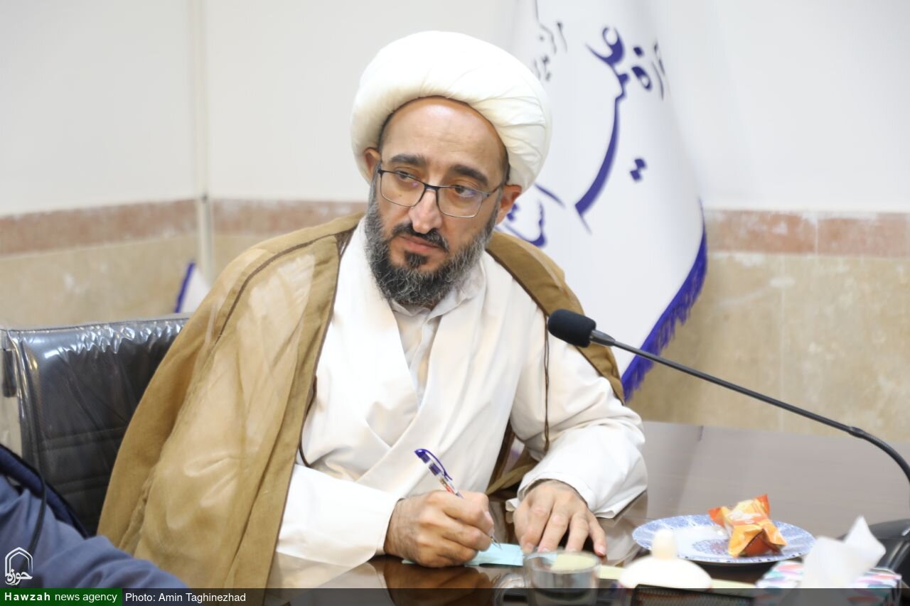 تقدیر از دست اندرکاران میثاق طلبگی ١۴٠۵ یزد