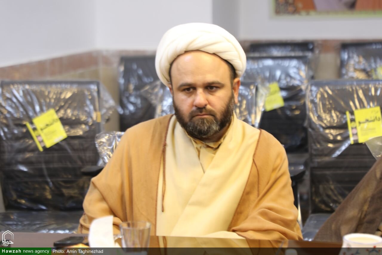 تقدیر از دست اندرکاران میثاق طلبگی ١۴٠۵ یزد