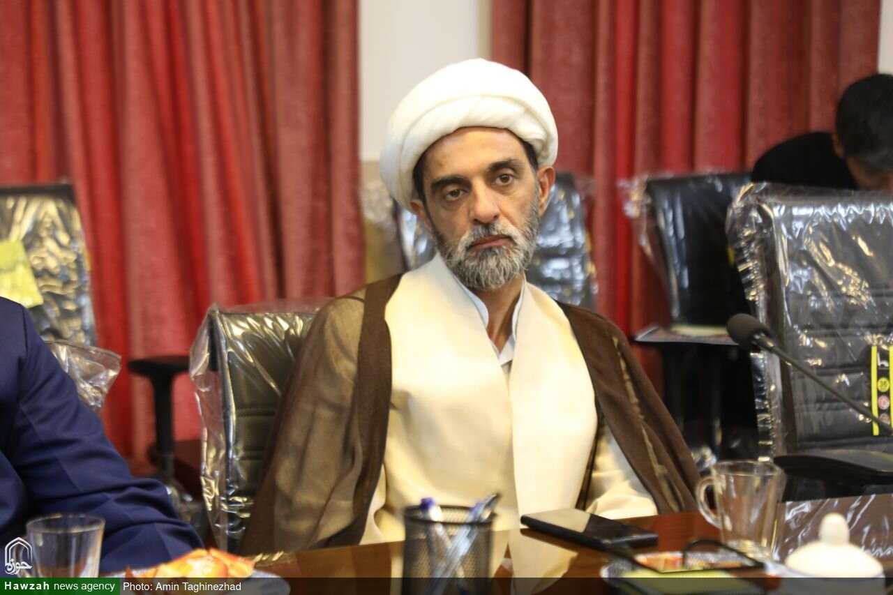 تقدیر از دست اندرکاران میثاق طلبگی ١۴٠۵ یزد