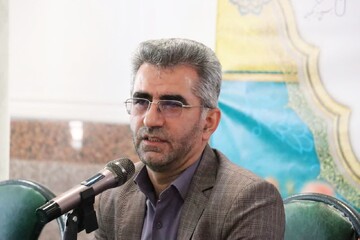معلم فقط آموزش نمی‌دهد؛ با نگاه خود به دانش‌آموز، به او هویت می‌بخشد