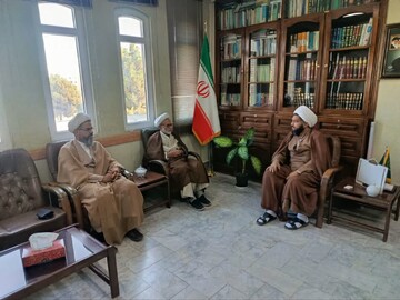 دیدار مشاور استاندار مرکزی در امور روحانیون با مسئول حوزه نمایندگی ولی فقیه در جهاد کشاورزی