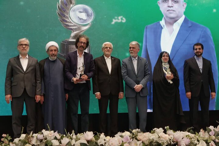 تصاویر/ نخستین جایزه دیپلماسی فرهنگی و عمومی جمهوری اسلامی ایران