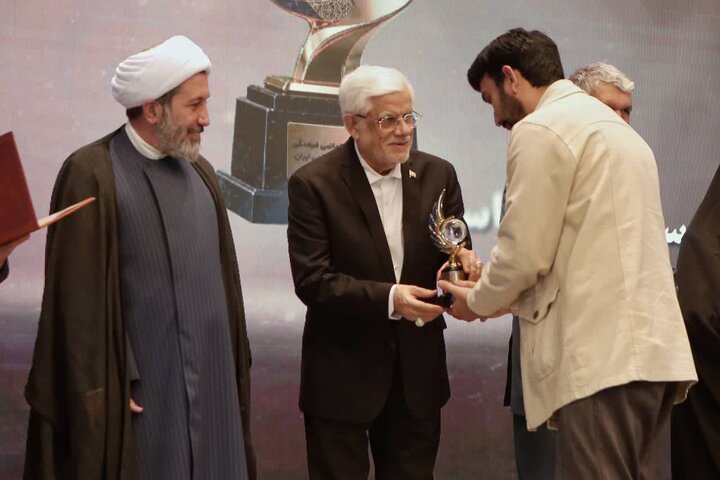 تصاویر/ نخستین جایزه دیپلماسی فرهنگی و عمومی جمهوری اسلامی ایران