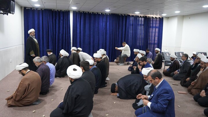 جلسه معاونین تبلیغ حوزه های علمیه استان خوزستان