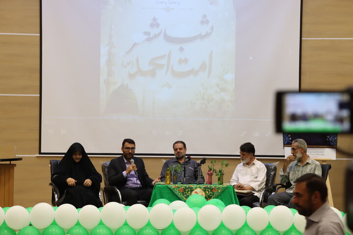 تصاویر / شب شعر «امت احمد» حسن‌ختام برنامه های هفته وحدت در تبریز