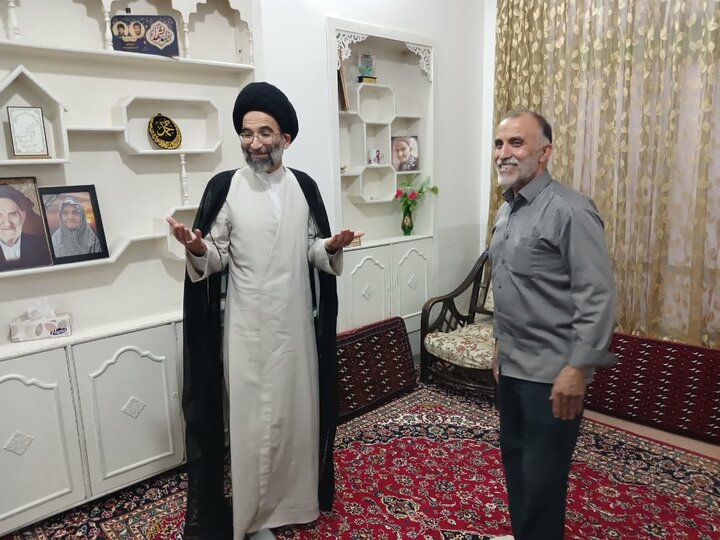 تصاویر/ دیدار نماینده ولی فقیه در کاشان با جمعی از خانواده شهدا