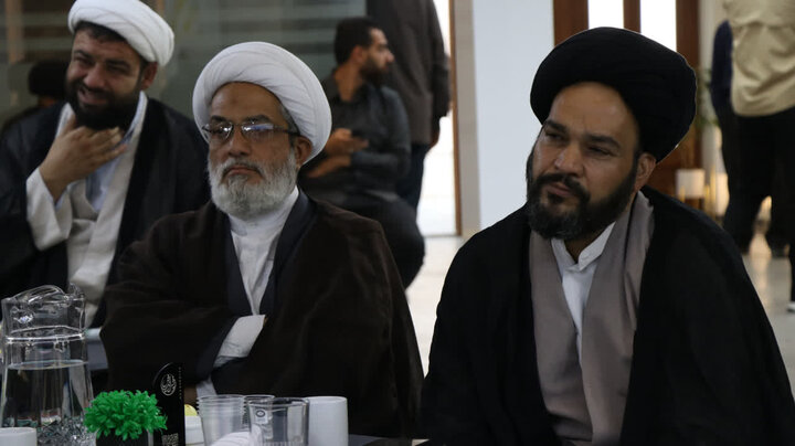 تصاویر/گردهمایی روحانیون و ائمه جمعه استان مرکزی در اراک