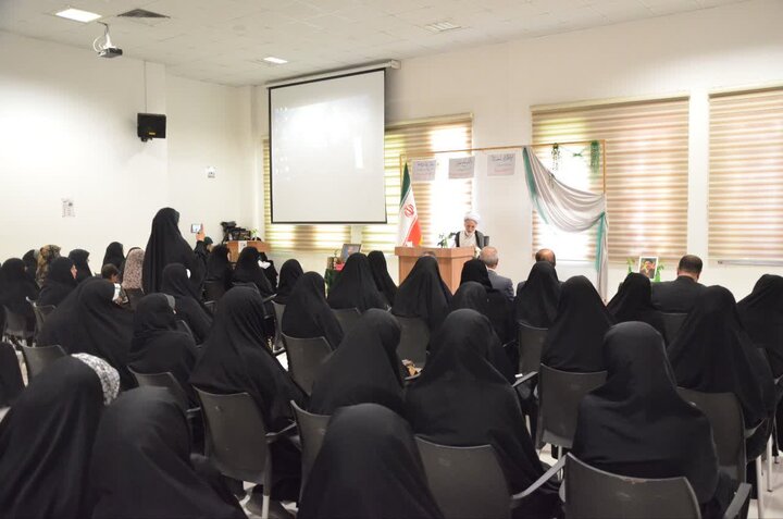 تصاویر/همایش «تدبر در سوره مبارکه نساء»در اراک