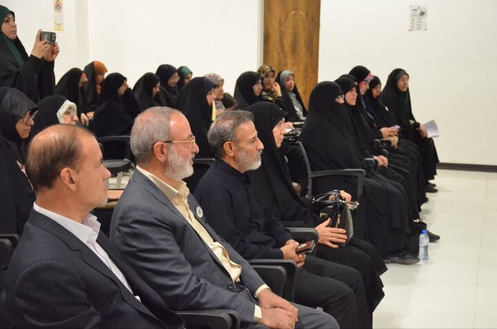 تصاویر/همایش «تدبر در سوره مبارکه نساء»در اراک