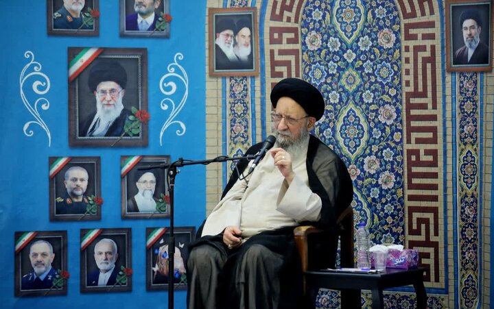 تصاویر / دیدار نماینده ولی فقیه در گلستان با جمعی از نمایندگان احزاب استان