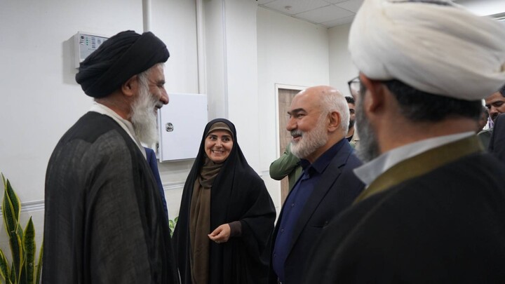 دیدار وزیر راه و شهرسازی با نماینده ولی فقیه در خوزستان