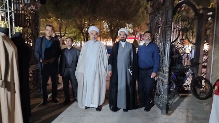 تصاویر/بازدید مدیرکل بقاع متبرکه کشور از نمایشگاه «شهر وقف»در اراک