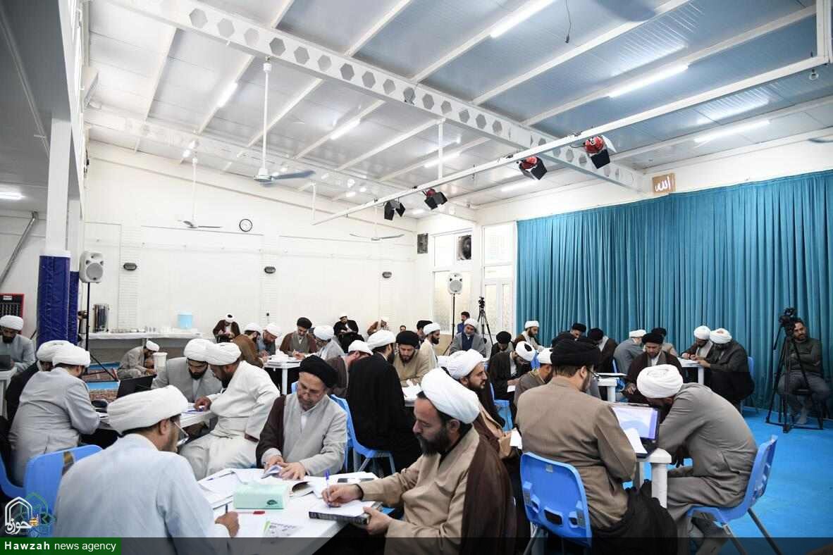توانمندسازی اساتید حوزه در پژوهش و نگارش علمی با بهره‌گیری مسئولانه از هوش مصنوعی