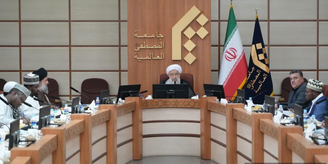 ایران میں مقیم طلاب نائجیریا کی سربراہ جامعۃ المصطفیٰ سے ملاقات