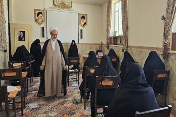 فیلم | روایتی از آزمون ورودی حوزه علمیه خواهران یزد