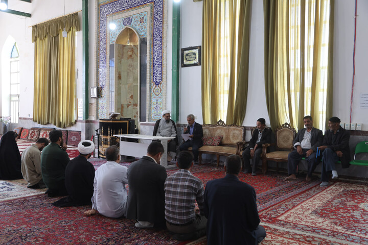 تصاویر / بررسی مشکلات و دغدغه‌های اهالی روستای قهورد