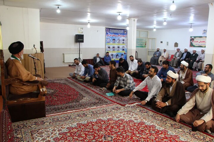 افتتاحیه سال تحصیلی مدرسه علمیه سفیران ملایر
