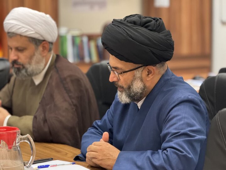 تصاویر/ نشست هم اندیشی سال تحصیلی جدید مدیریت حوزه علمیه گیلان